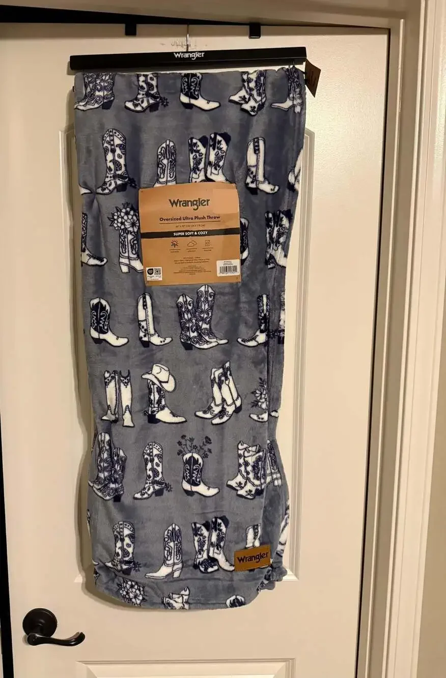 Wrangler Oversized Ultra Plush Throw Blanket Cowboy Boots 60